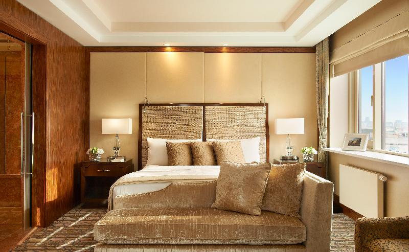 Intercontinental Moscow Tverskaya, An Ihg Hotel 外观 照片 A bedroom at the Ritz-Carlton, DIFC